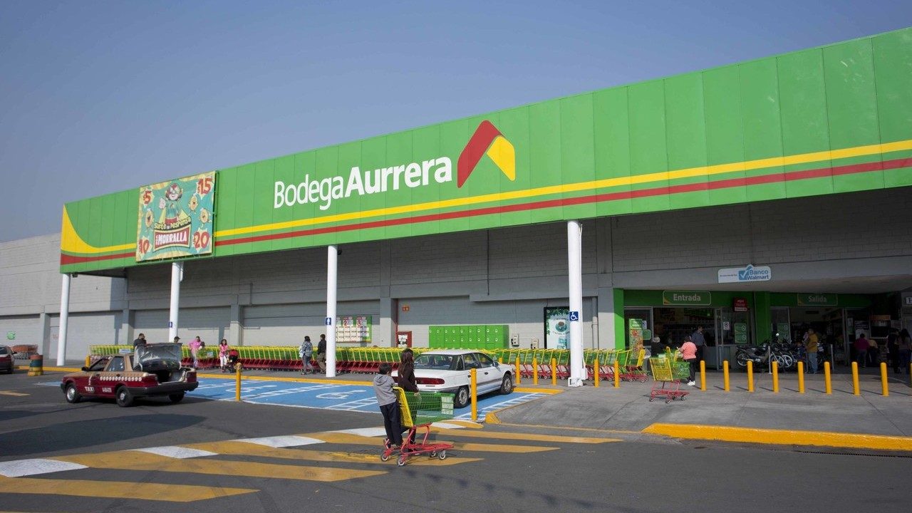 Facebook bulk data collection